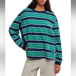 FIRM PRICE NWOT FP MOVEMENT BY FREE PEOPLE STRIPED HUSTLE LAYER